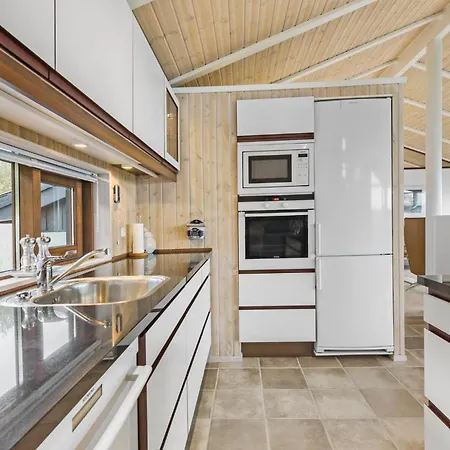 Σπίτι διακοπών Gorgeous In With House Sea View *