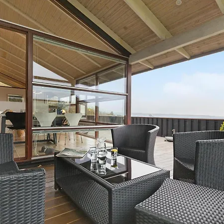 Gorgeous In With House Sea View *